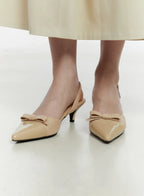 Elegant Pointed Pumps F502