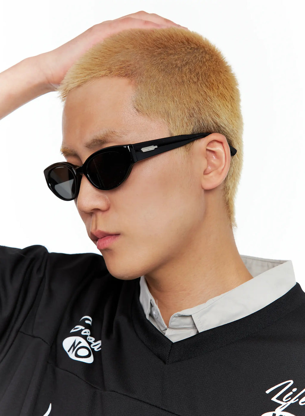 Sunglasses with Accent Colour