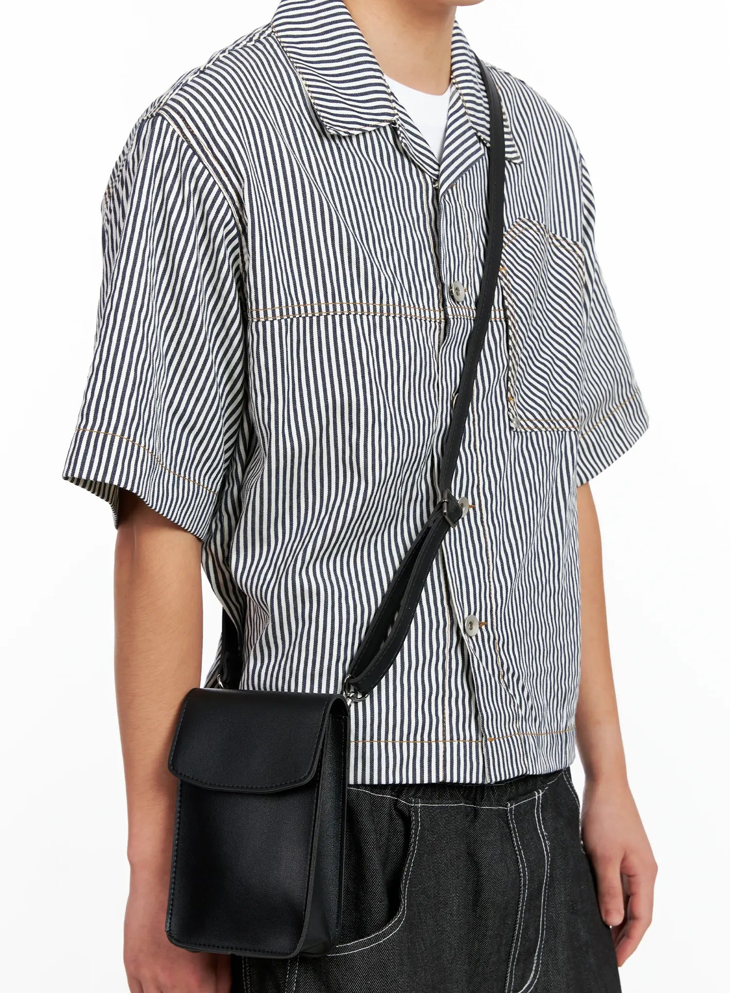 Men's Minimalist Crossbody Bag IG508