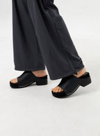 Low Heeled Slip-ons CU309