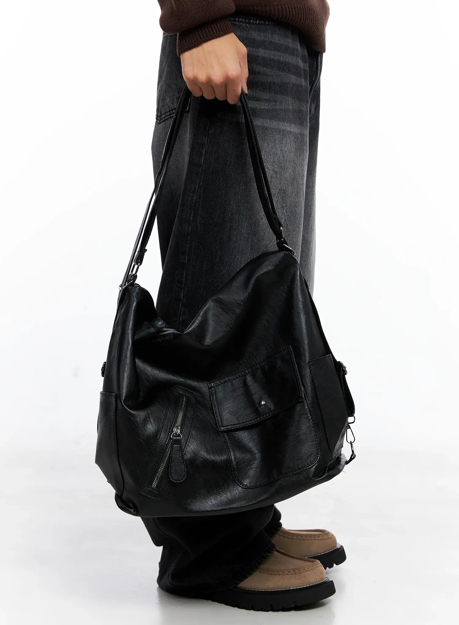 Versatile Shoulder Bag in Faux Leather IO502