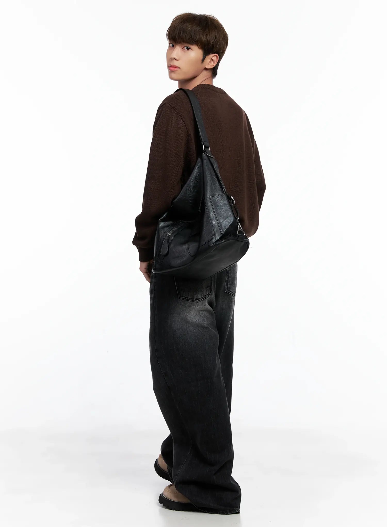 Versatile Shoulder Bag in Faux Leather IO502