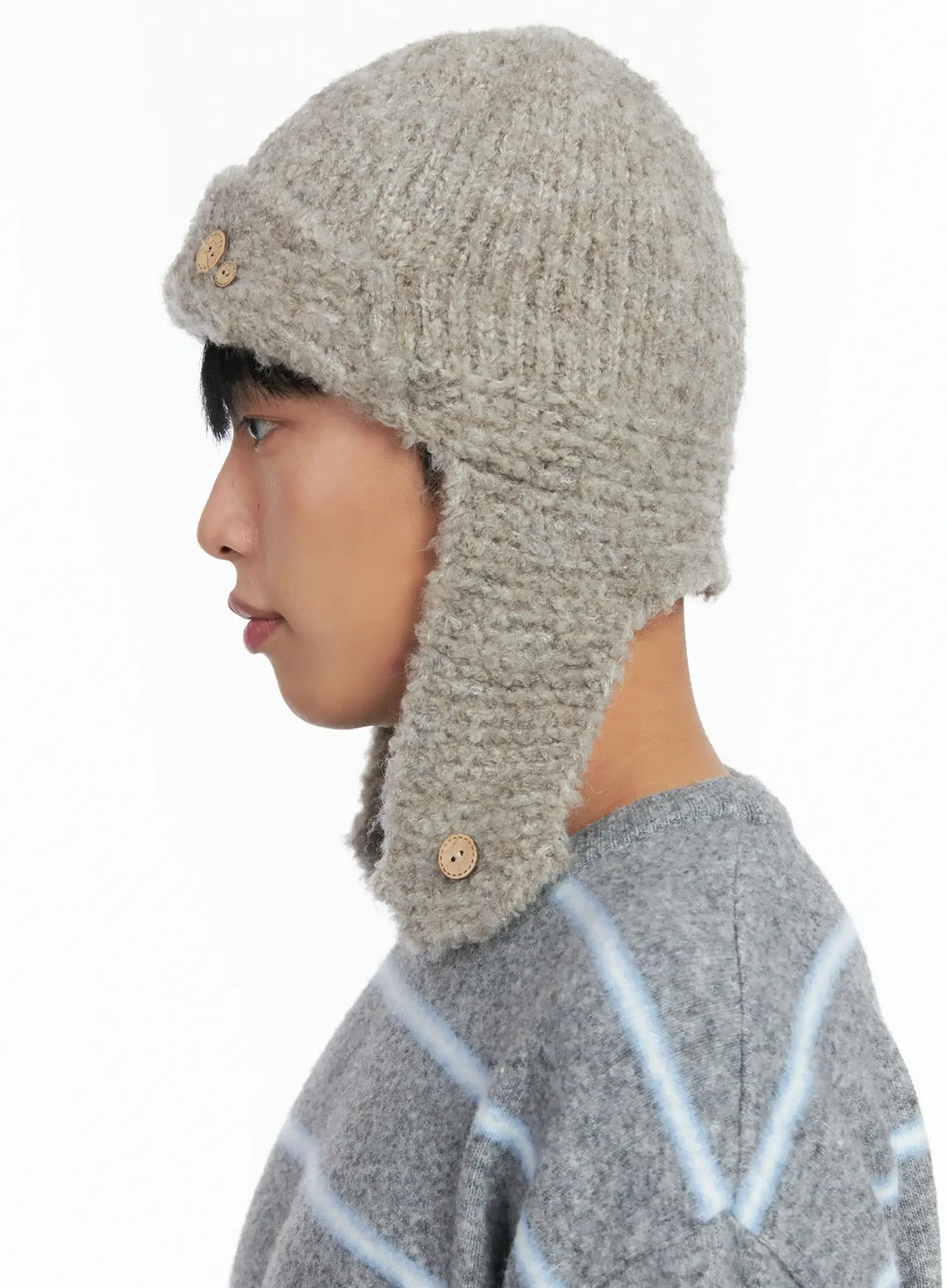Button Loop Ear Protection Beanie IN518