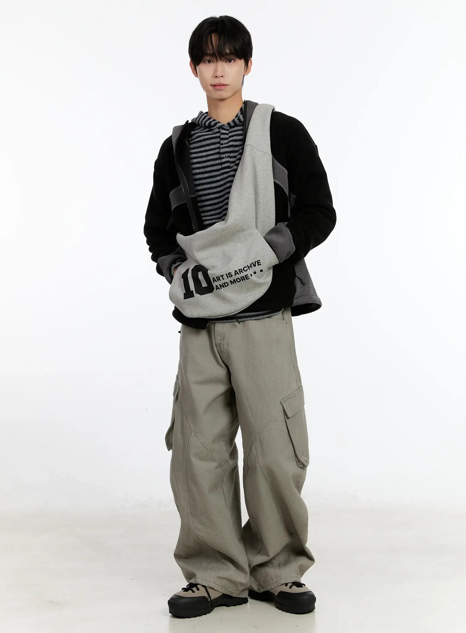 Trendy Graphic Shoulder Bag ID502