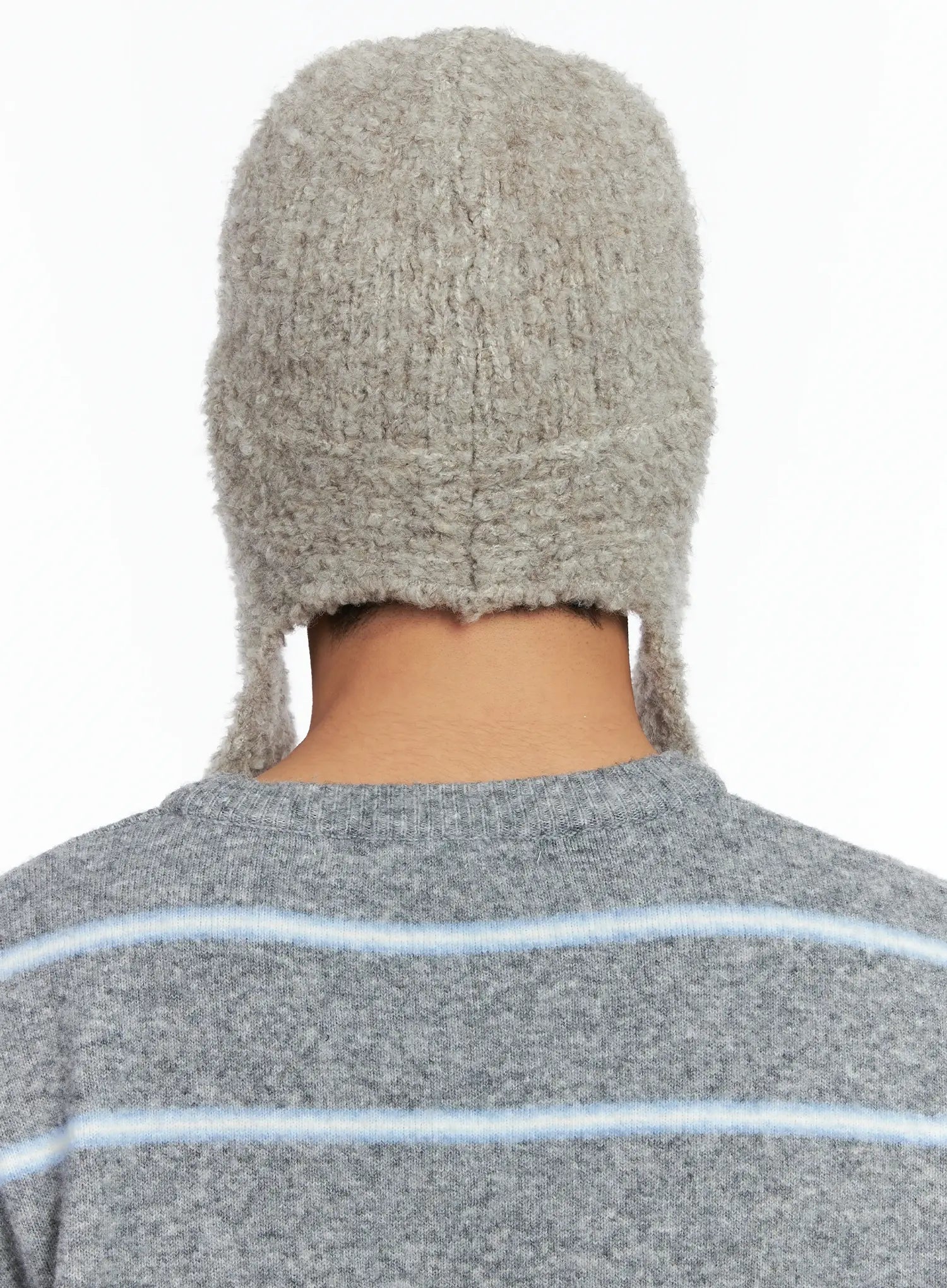 Button Loop Ear Protection Beanie IN518