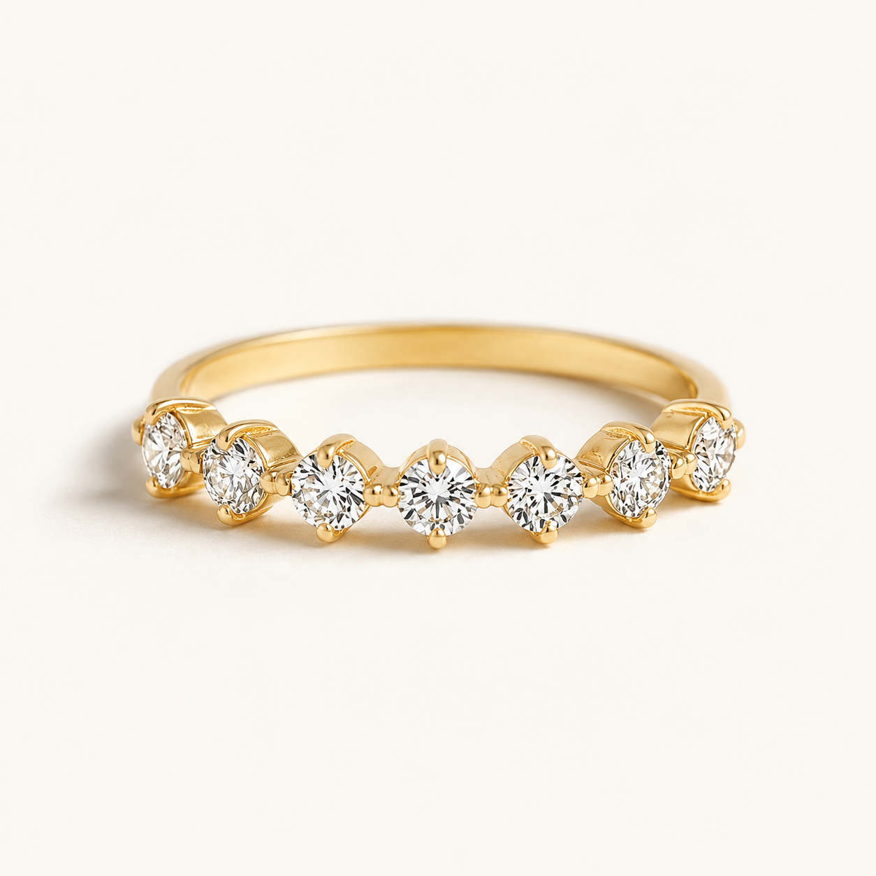 Roos | Ring Goudkleur Geometrie Cubic Zirkonia Minimalistische Stapelringen