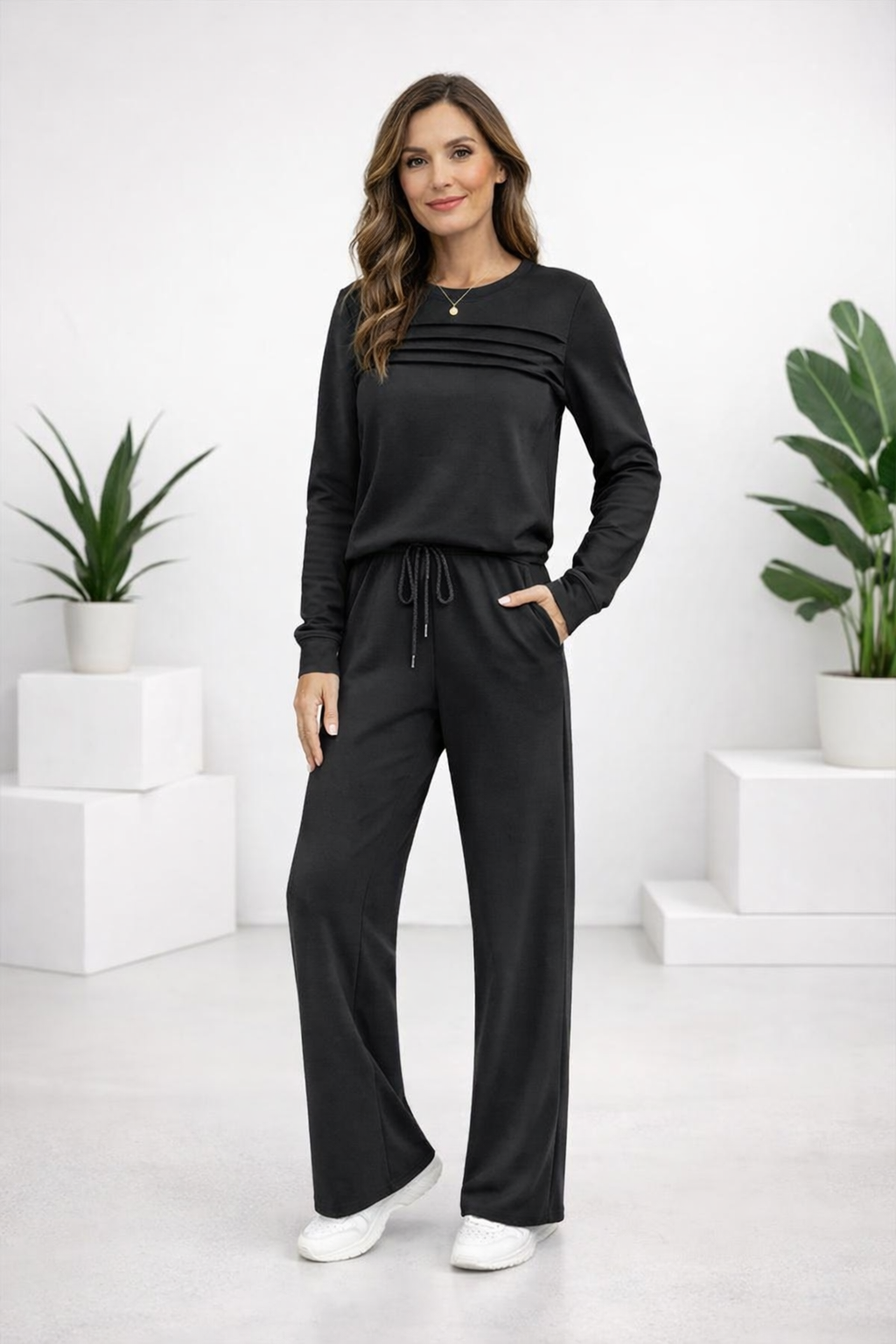 Round Neck | Top and Drawstring Trousers