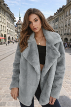 Seraphina | Slim Coat made of Faux Fur