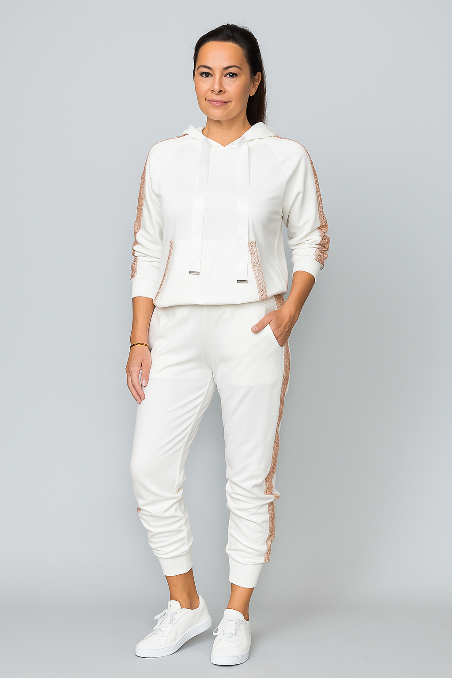 Haydi | Hoodie with Drawstring & Trousers