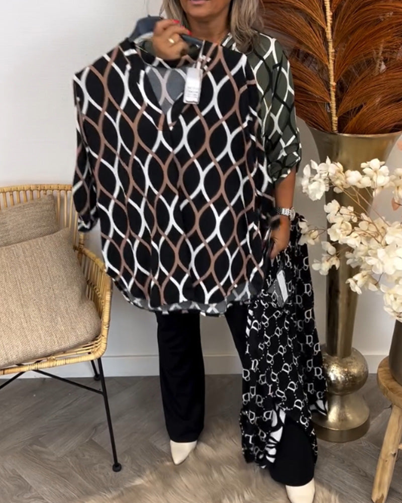 Noor | Blouse with Graphic Print