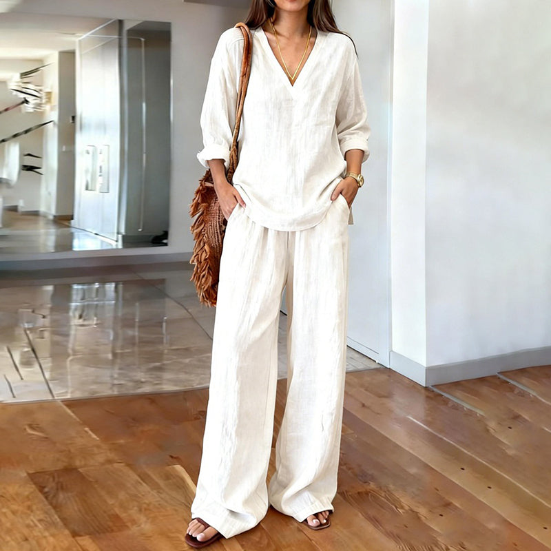 Celine | Linen blend two-piece set with V-neck top