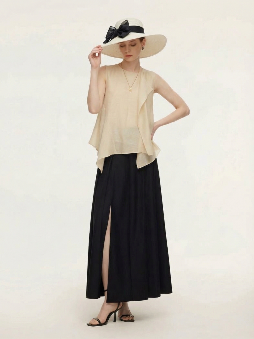 Women's Ruffled Top in Lyocell Blend