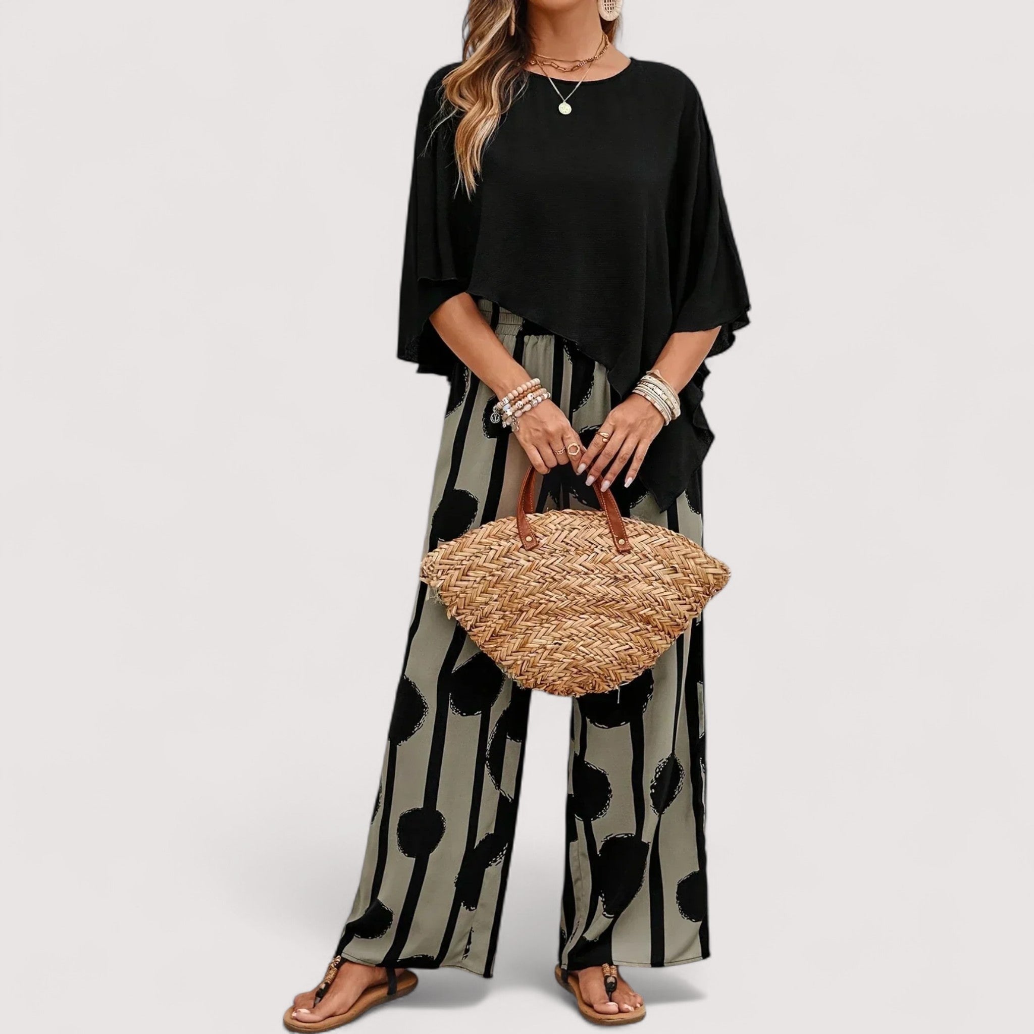 Ladies' Outfit – Asymmetric Print Set, Modern & Stylish