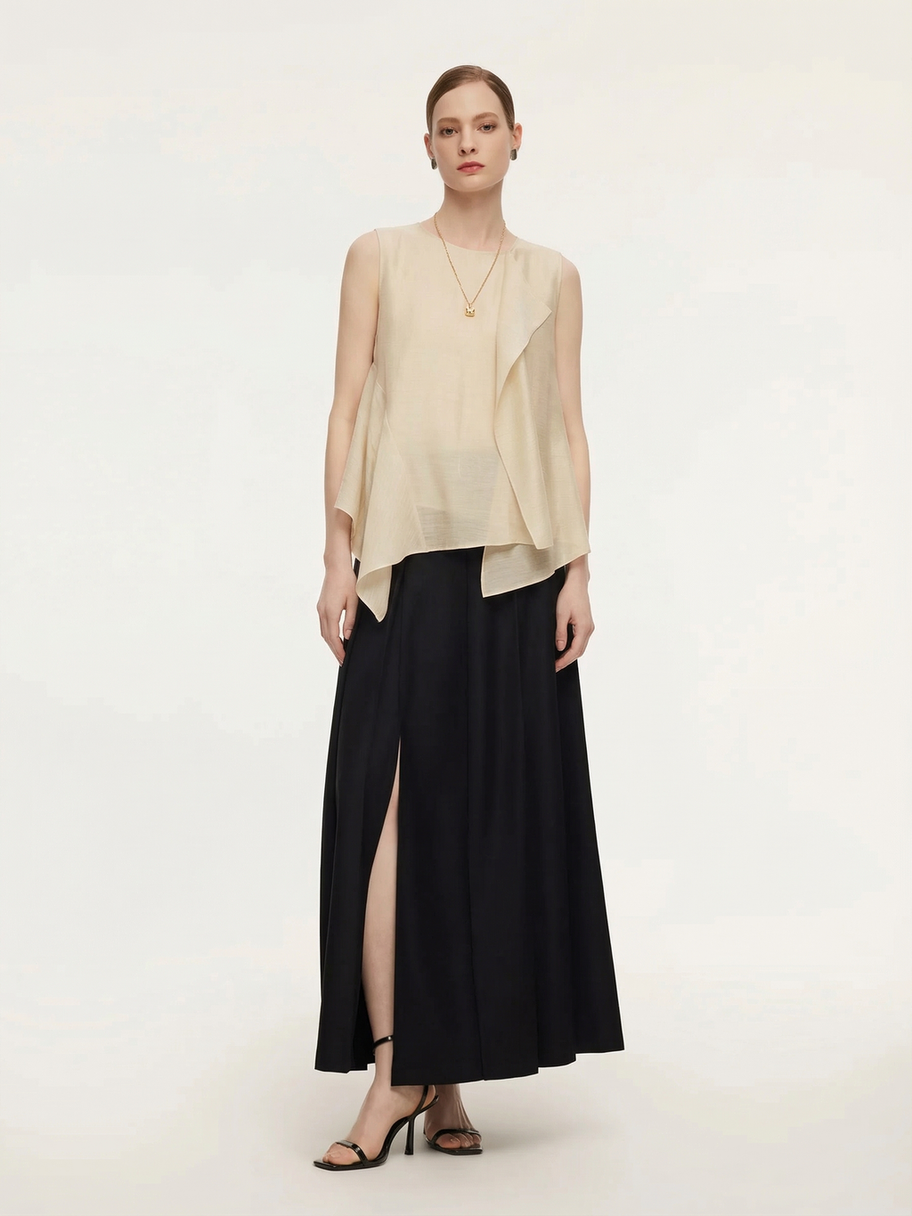 Women's Ruffled Top in Lyocell Blend
