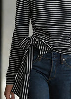 Nerina | T-Shirt with Stripes and Tie Detail