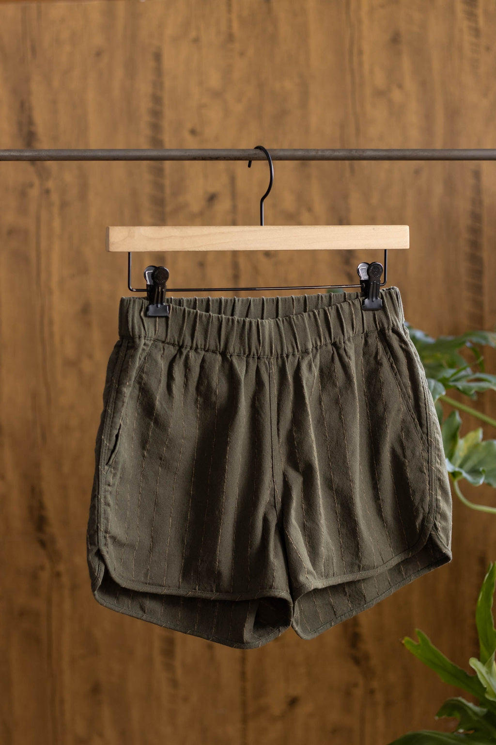 Luca Track Shorts / Olive Strap