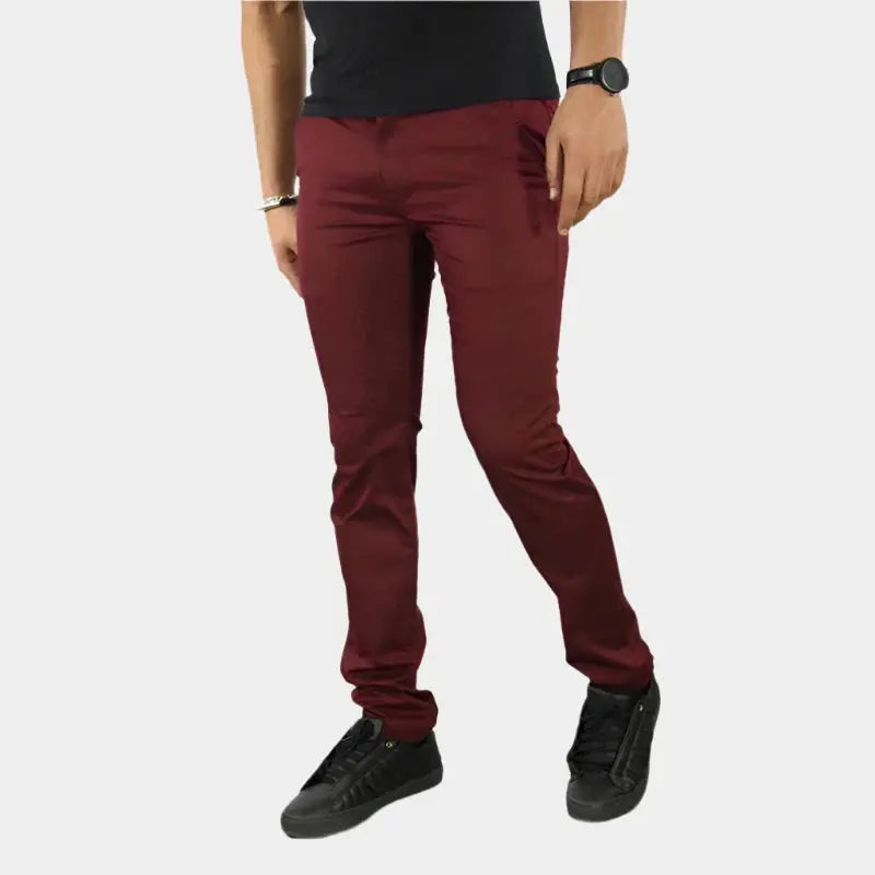 Figure-Hugging Trousers