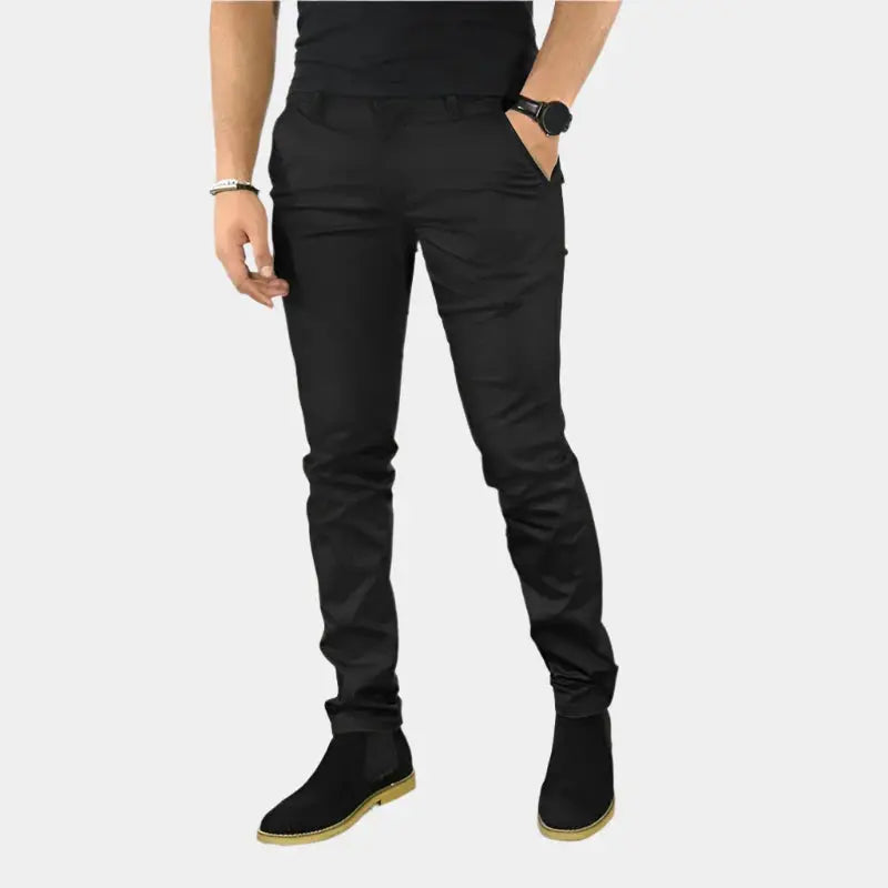 Figure-Hugging Trousers