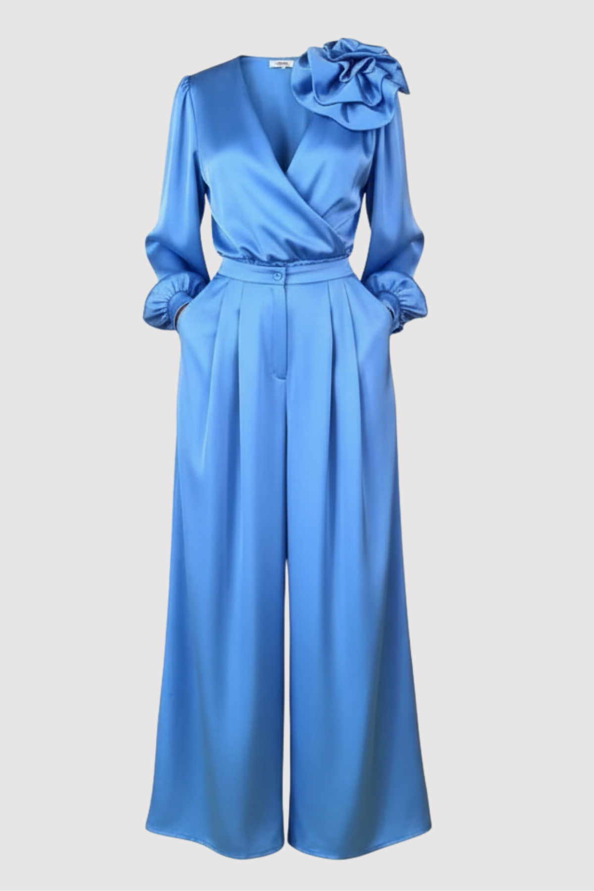 Ladies Satin Set – Luxurious, Elegant & Flowing