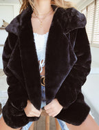 Seraphina | Slim Coat made of Faux Fur