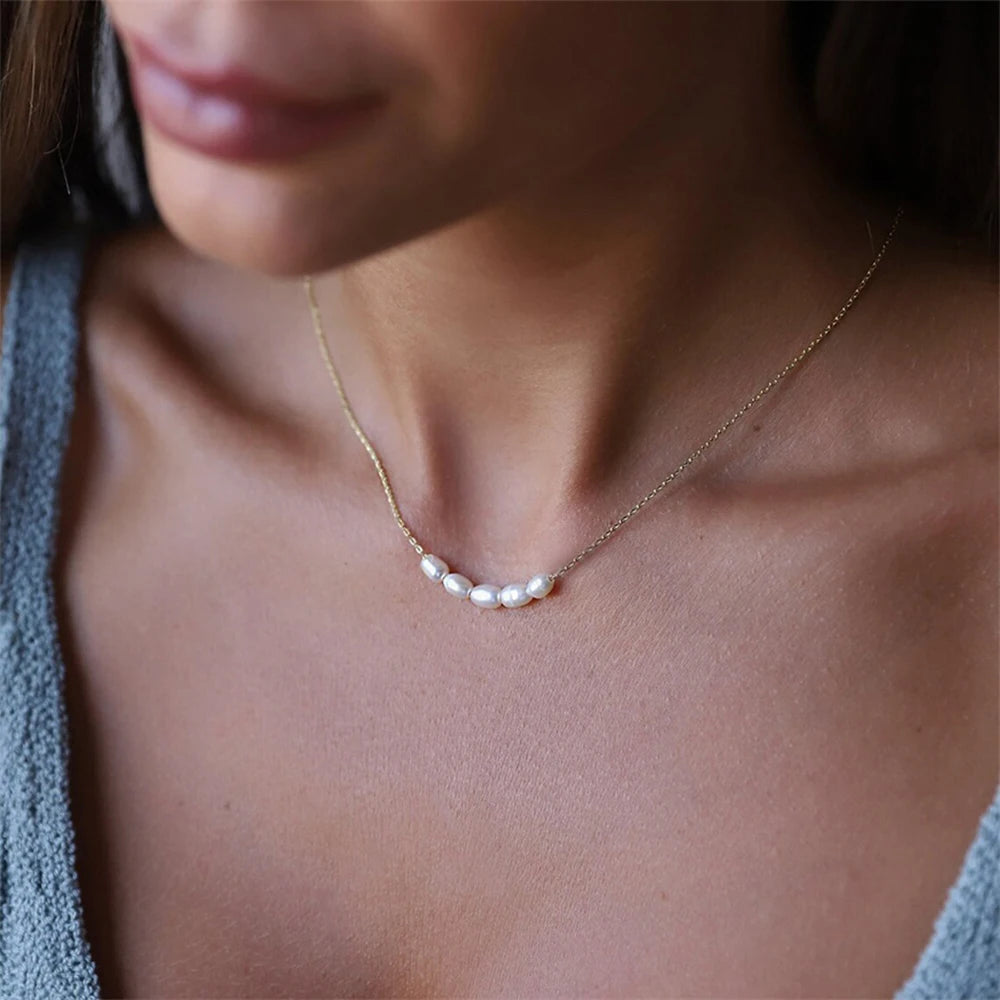 Vivienne | Zoetwaterparels Hangende Choker Kettingen