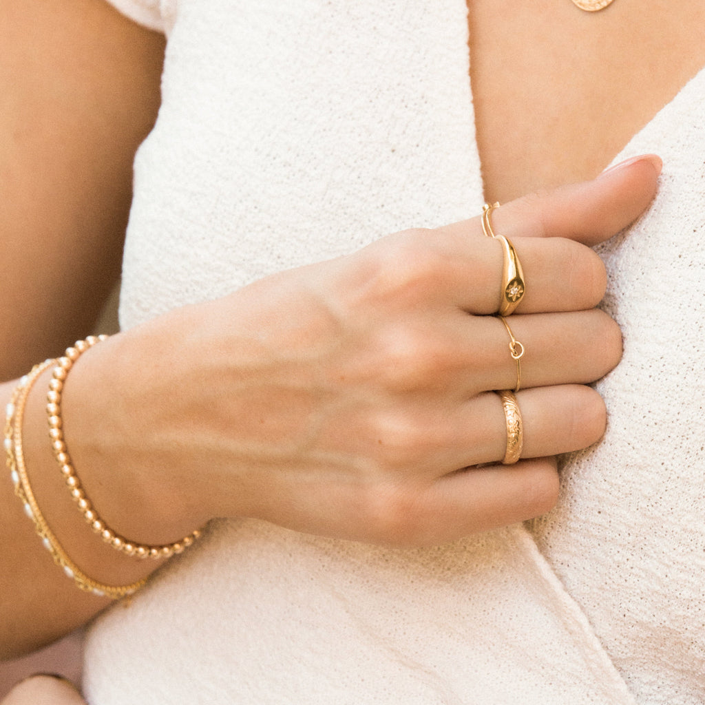 Thick Flower Ring