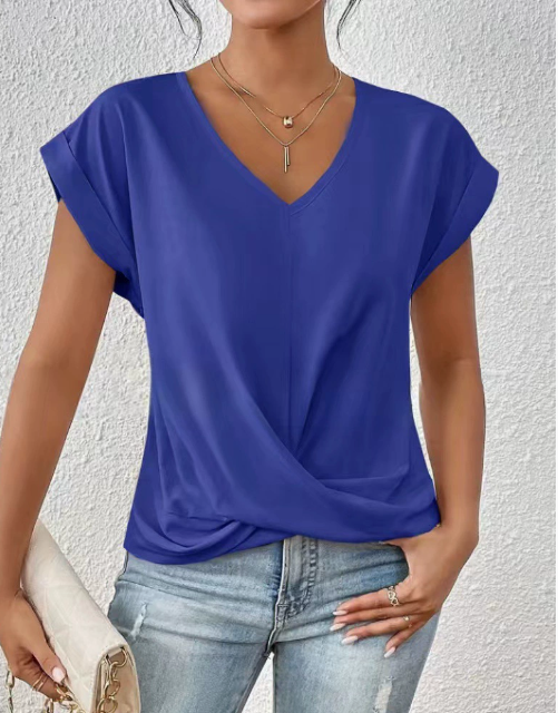 Eloise | Women's T-Shirt with Heart Neckline