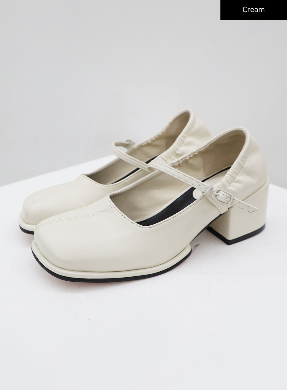 Round Heel Mary Janes BU5