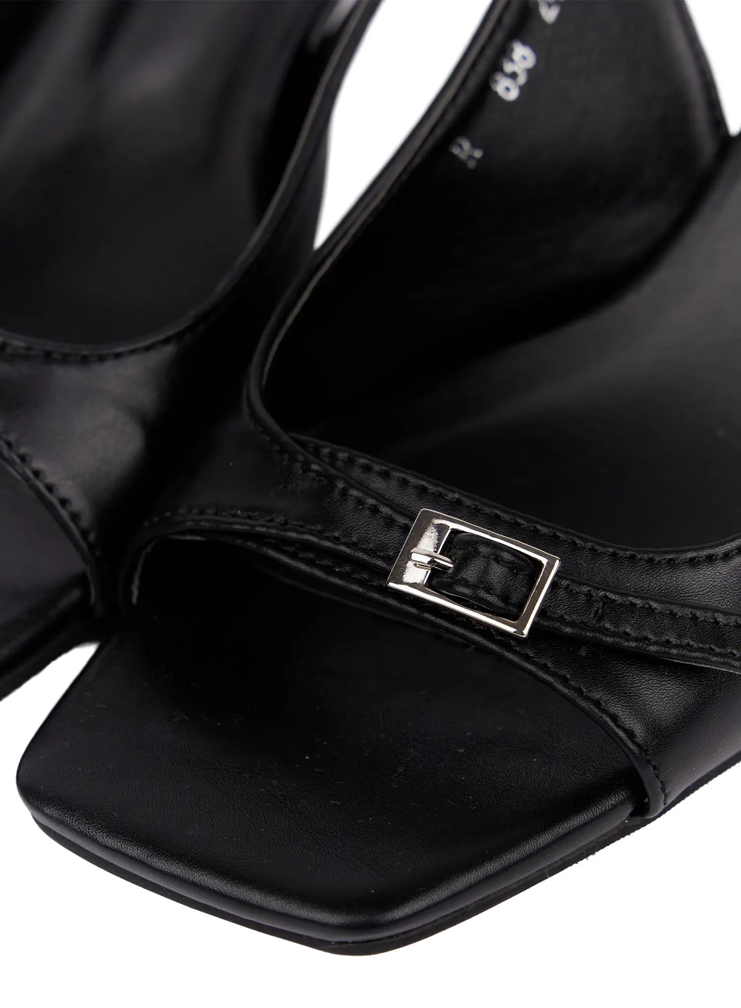 Buckle Strap Kitten Heels Sandals CA507