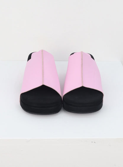 Low Heeled Slip-ons CU309
