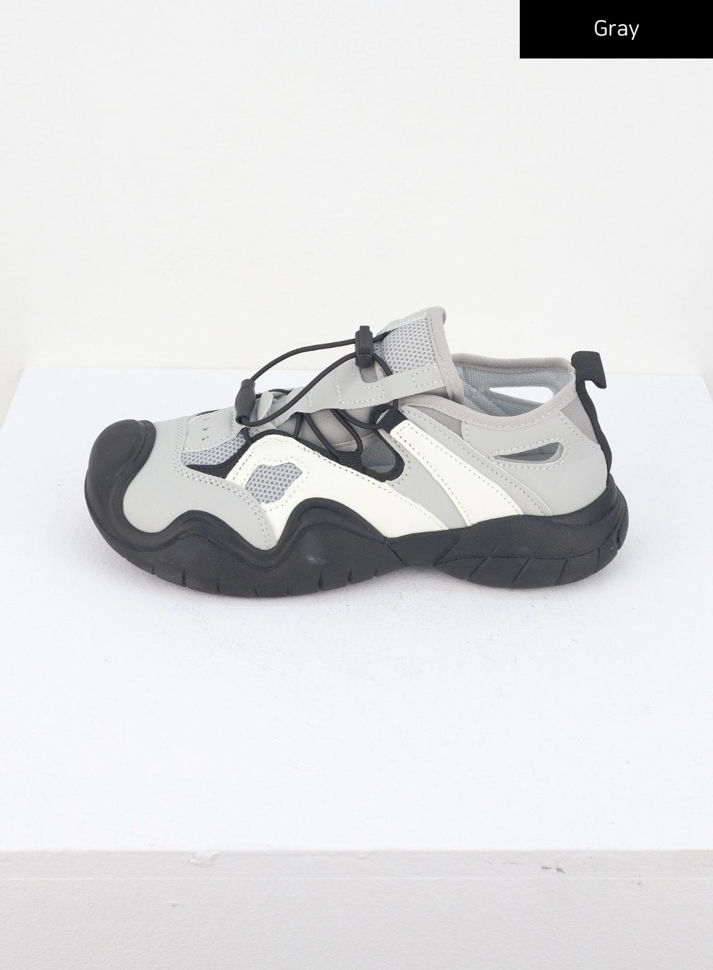 Lace-Up Sneakers CU322