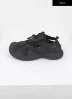 Lace-Up Sneakers CU322