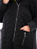 Isolde | Lightweight, quilted coat with a glossy surface