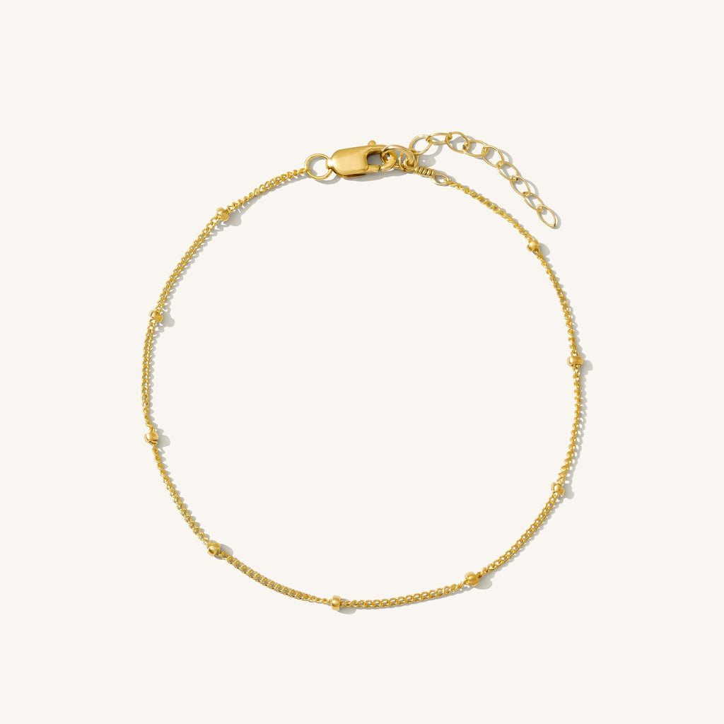 Delicate Wristwatch with Satellite Chain