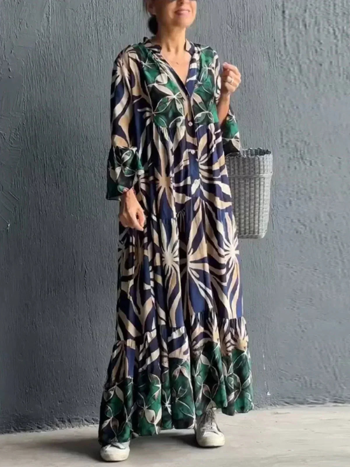 Flaire - Casual Dress with Floral Pattern